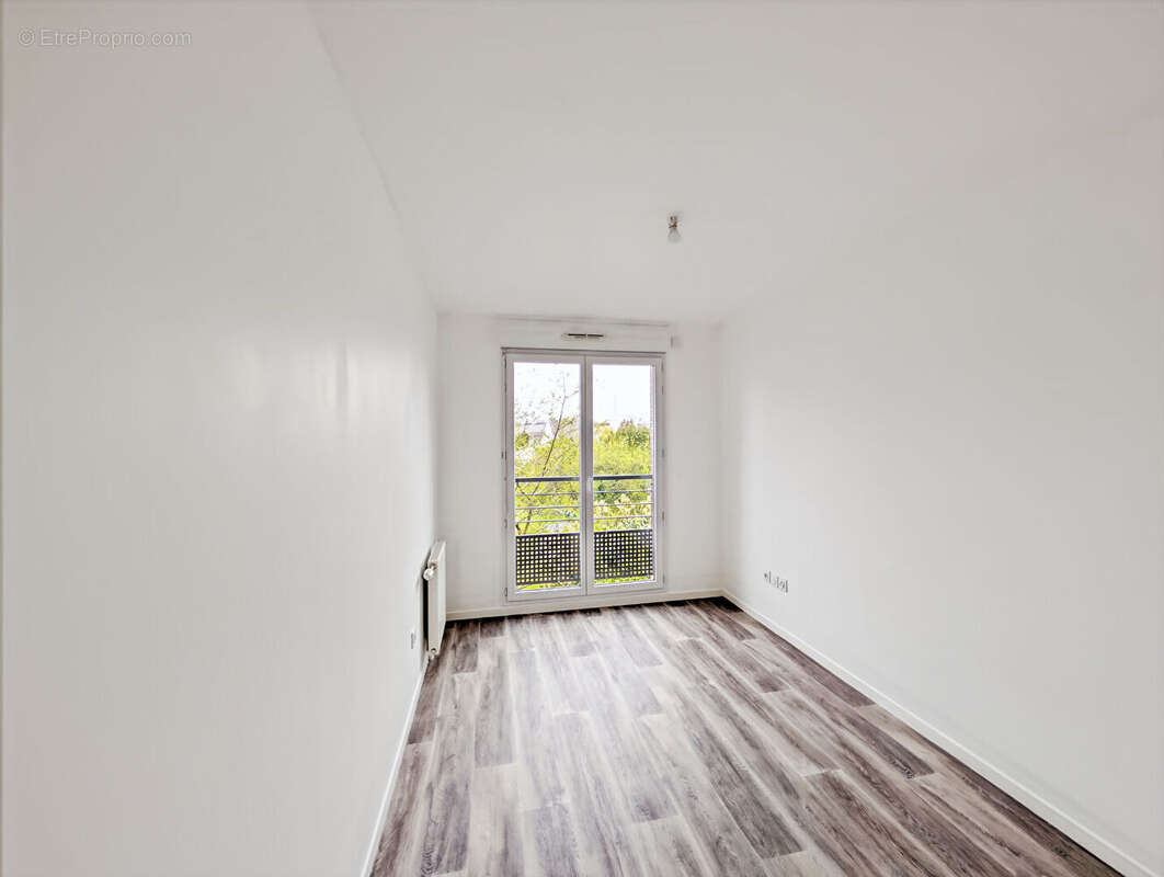 Appartement à ROSNY-SOUS-BOIS
