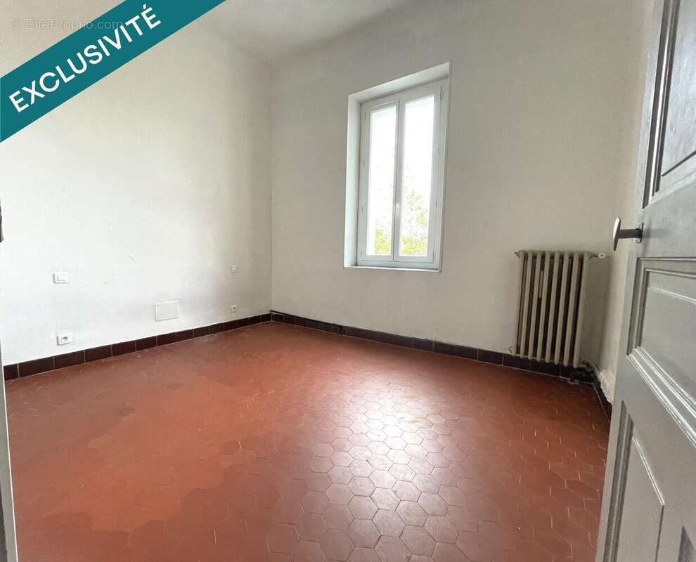 Photo 4 - Maison à SENAS