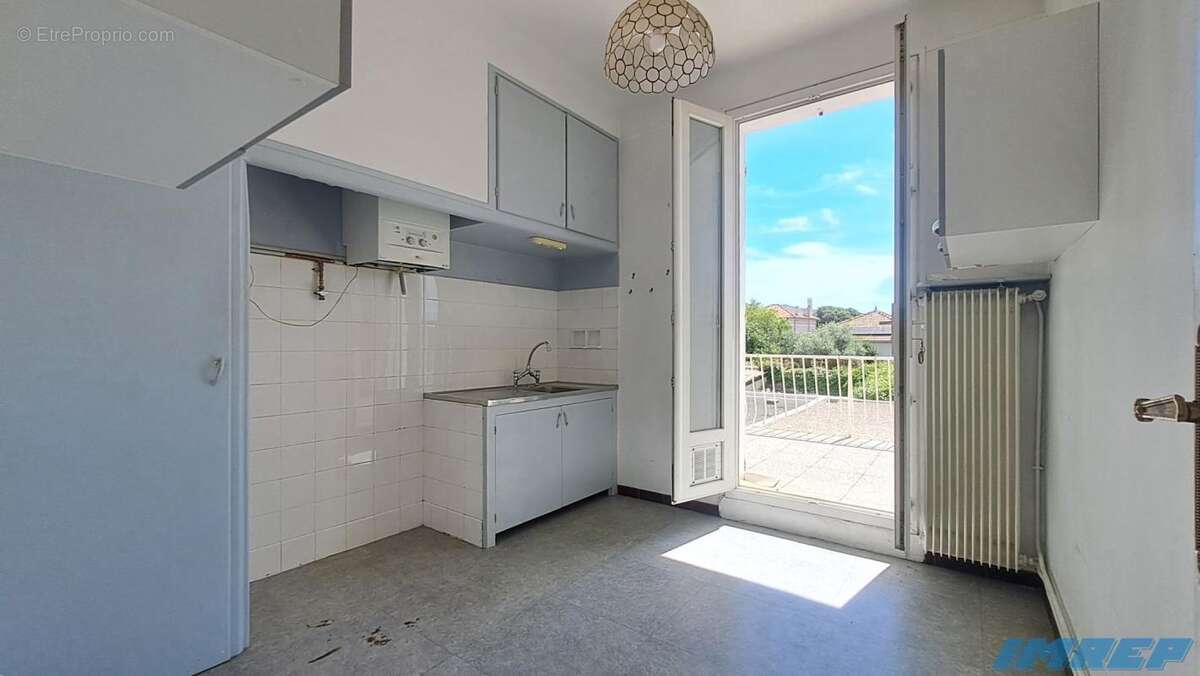 Appartement à MARSEILLE-8E