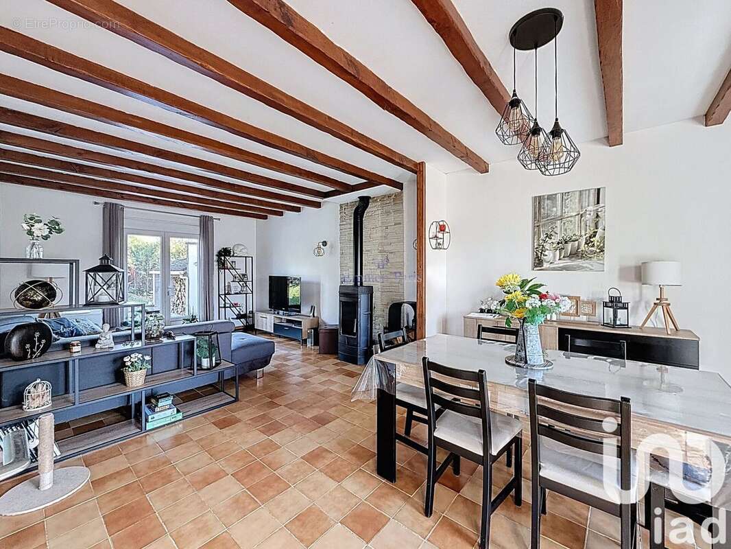 Photo 3 - Maison à ISSOU