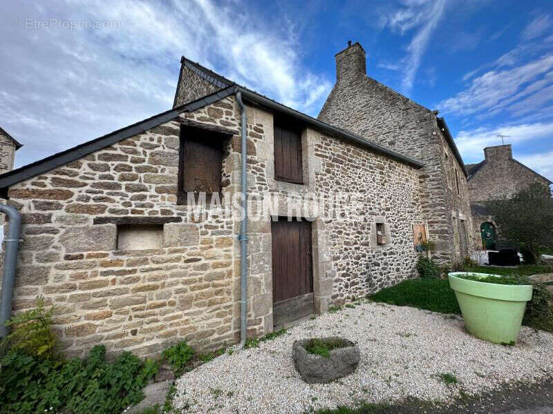 Maison à PLELAN-LE-PETIT