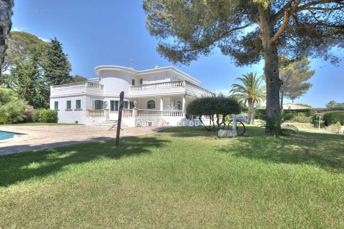 Maison à SAINT-RAPHAEL