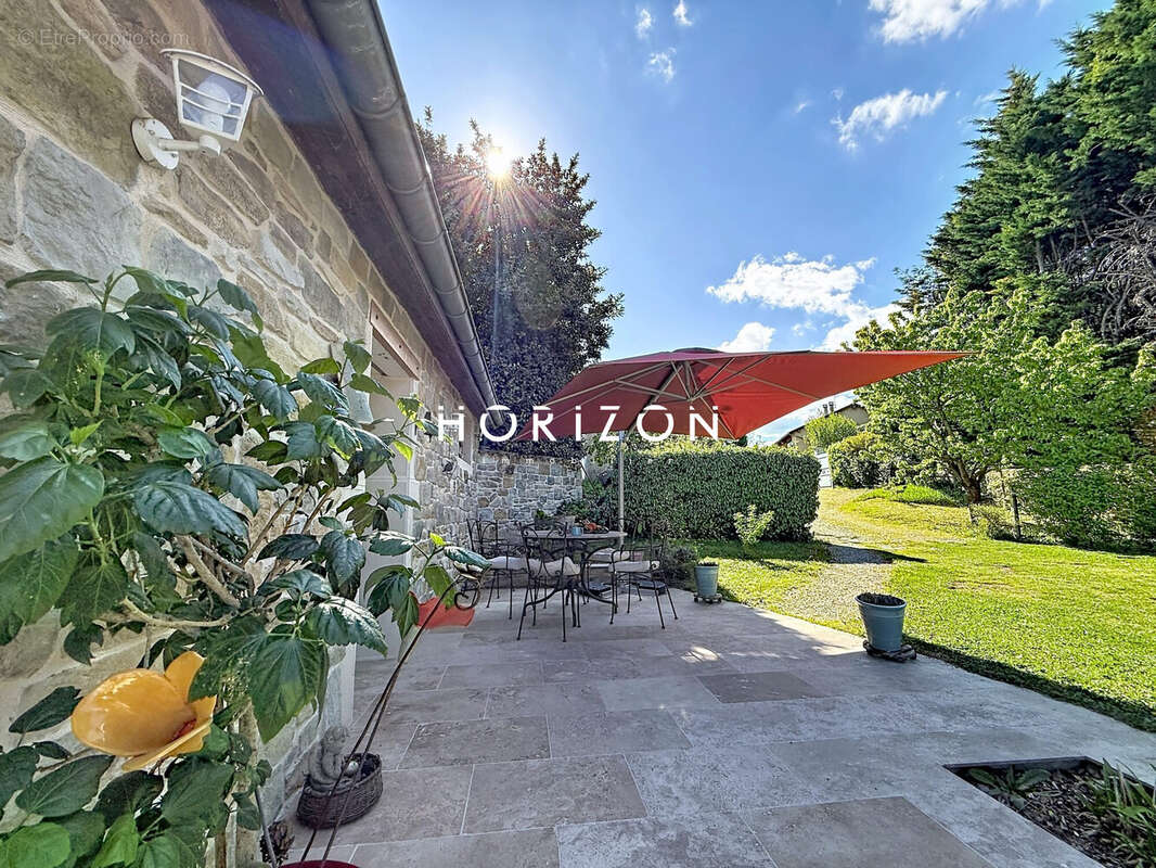 Maison 129 m² à Lancie  - photo 2