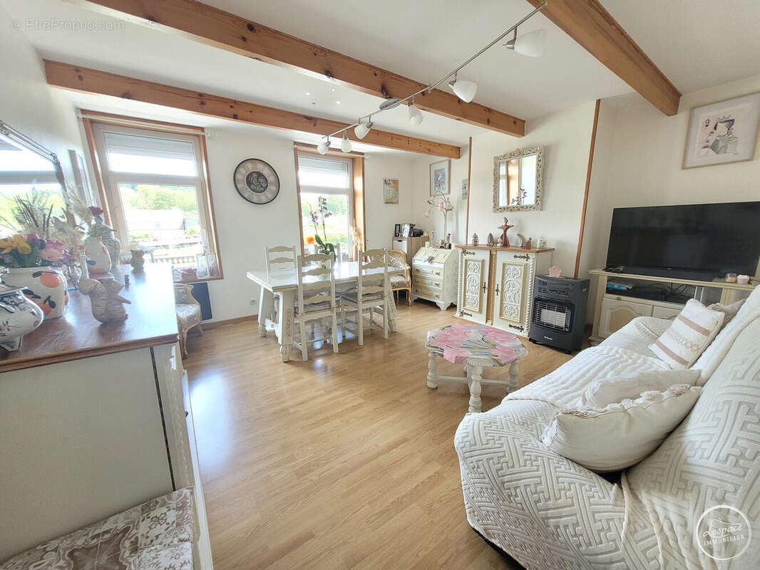 Appartement à WATTEN