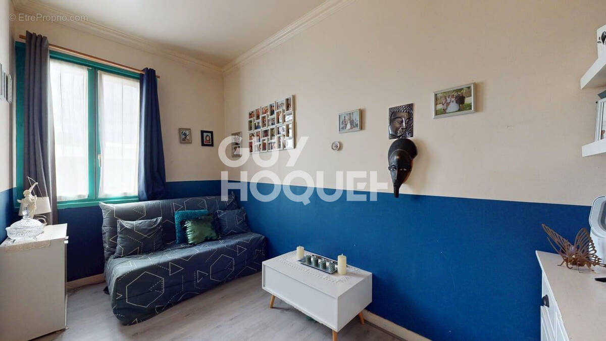 Appartement à AUBERVILLIERS
