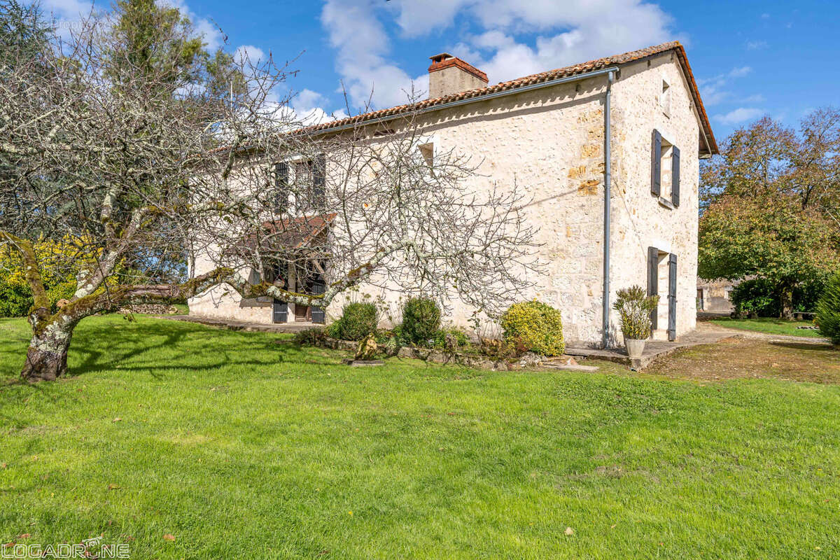 Maison à VILLAMBLARD
