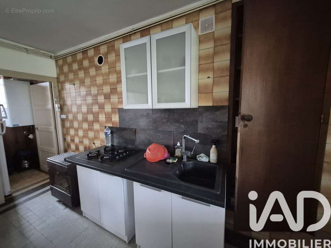 Maison 63 m² à Treignat  - photo 6