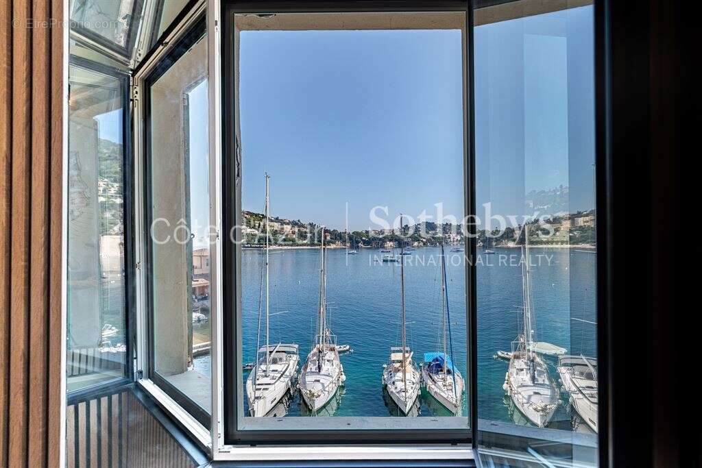 Appartement à VILLEFRANCHE-SUR-MER