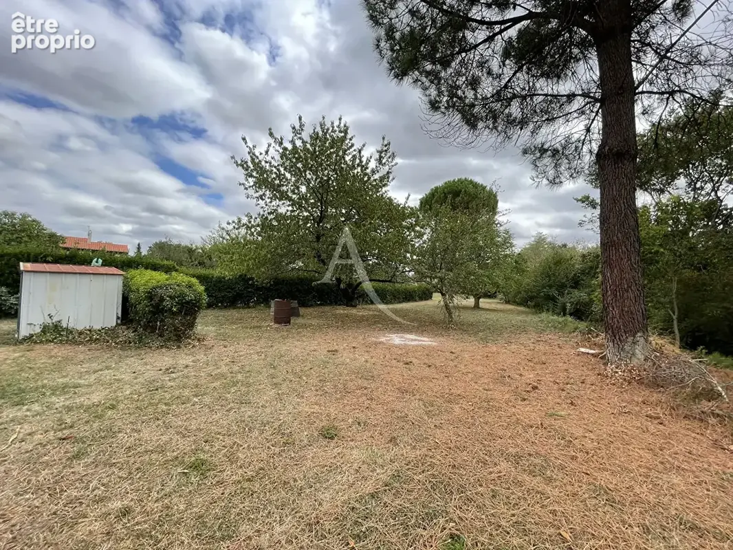 À VENDRE - Terrain de 1 375 m² à Castanet-Tolosan - photo 3