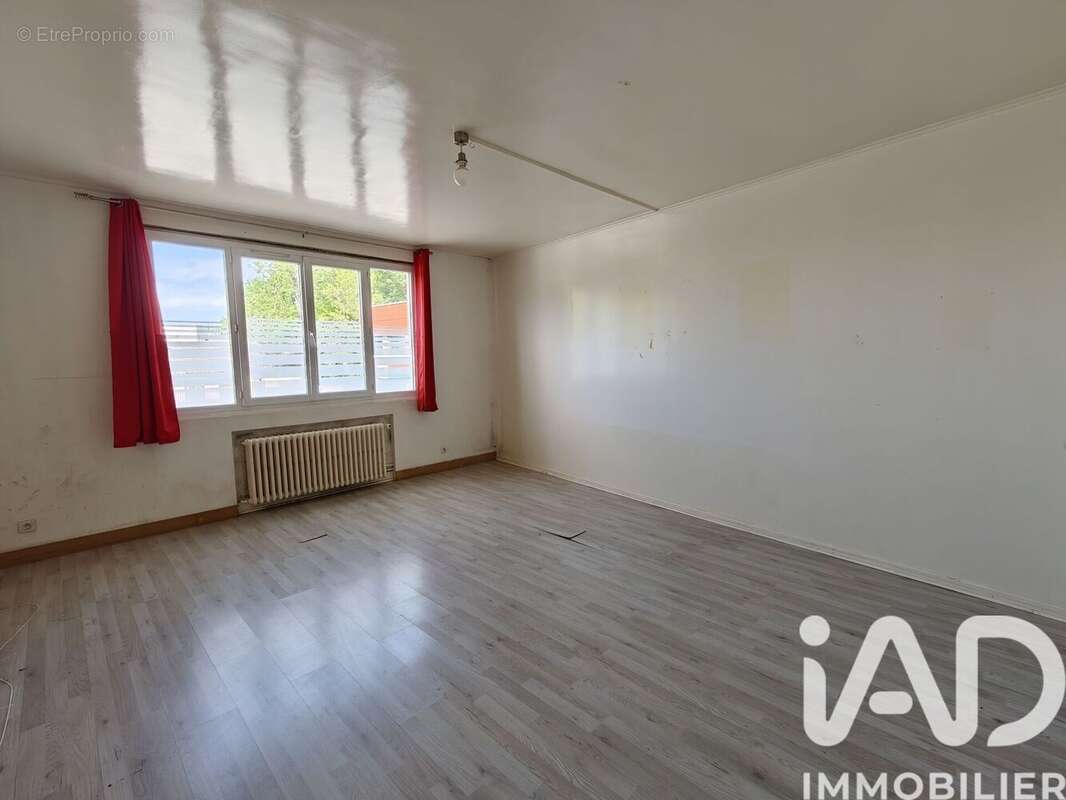 Photo 2 - Appartement à PONTAULT-COMBAULT