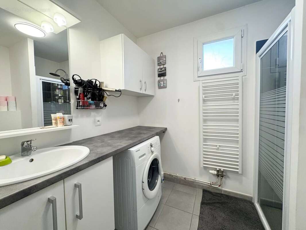 Appartement à VITROLLES