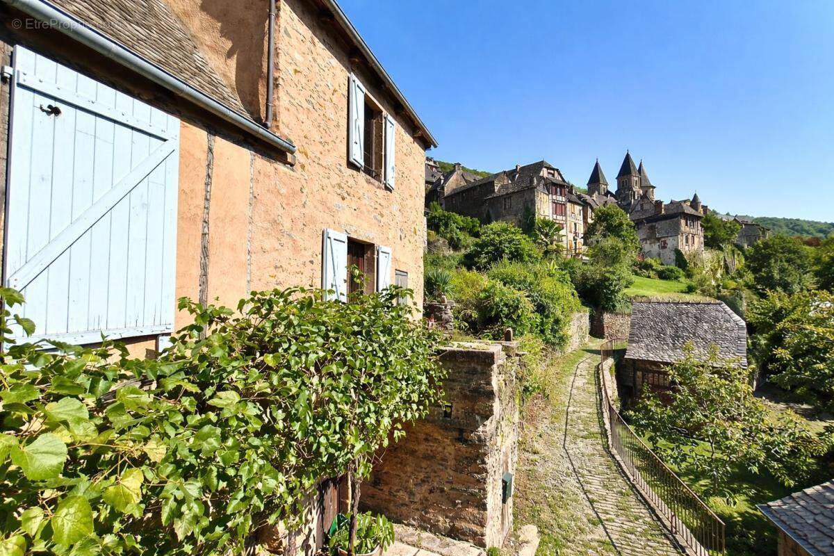 Maison à CONQUES
