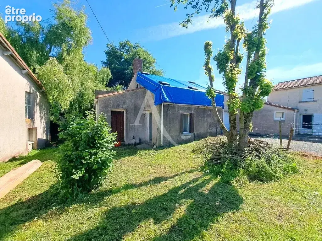 Maison à MOUCHAMPS