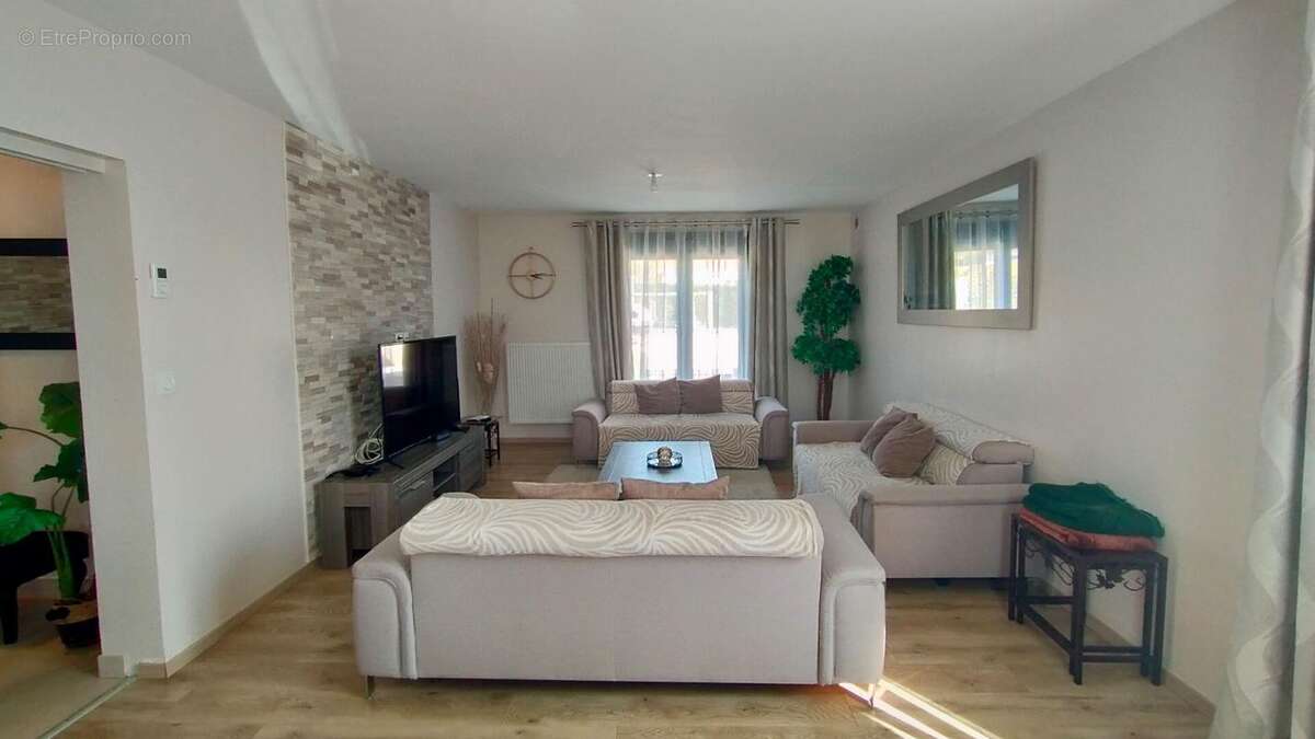 Maison à ALLONVILLE