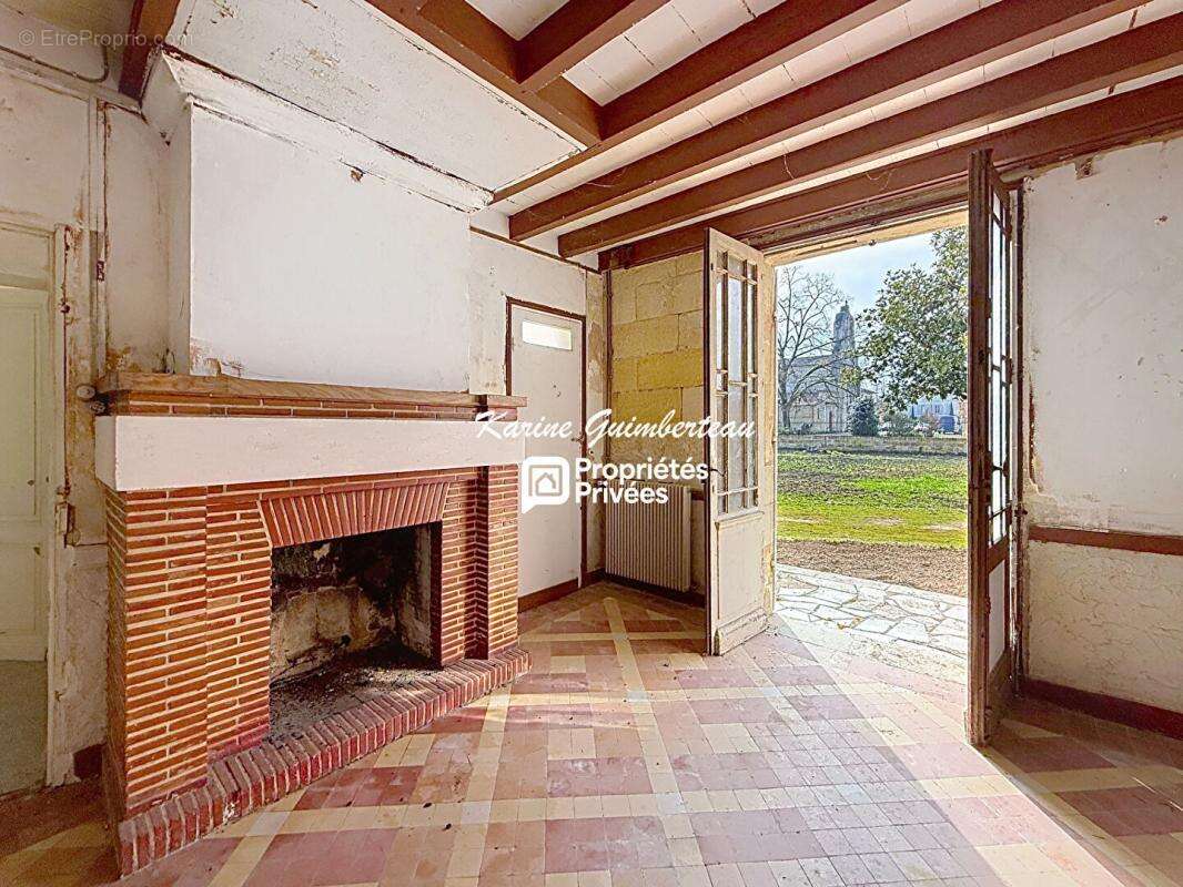 Maison à SAINT-EMILION