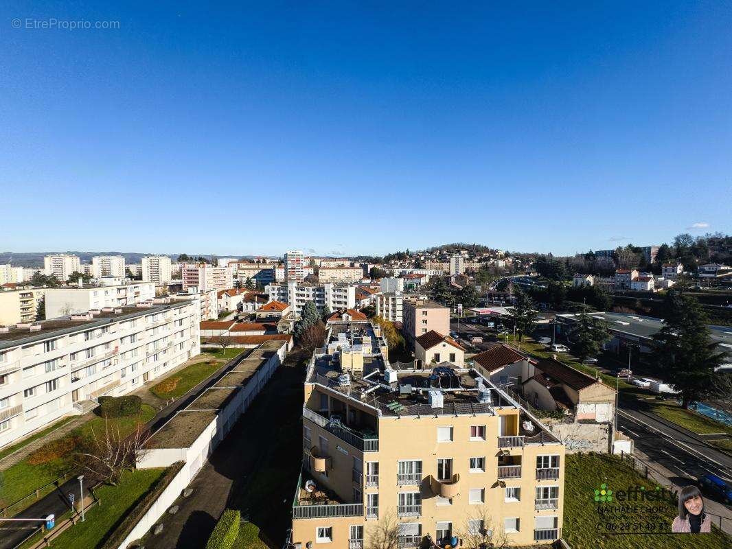 Appartement à SAINT-ETIENNE