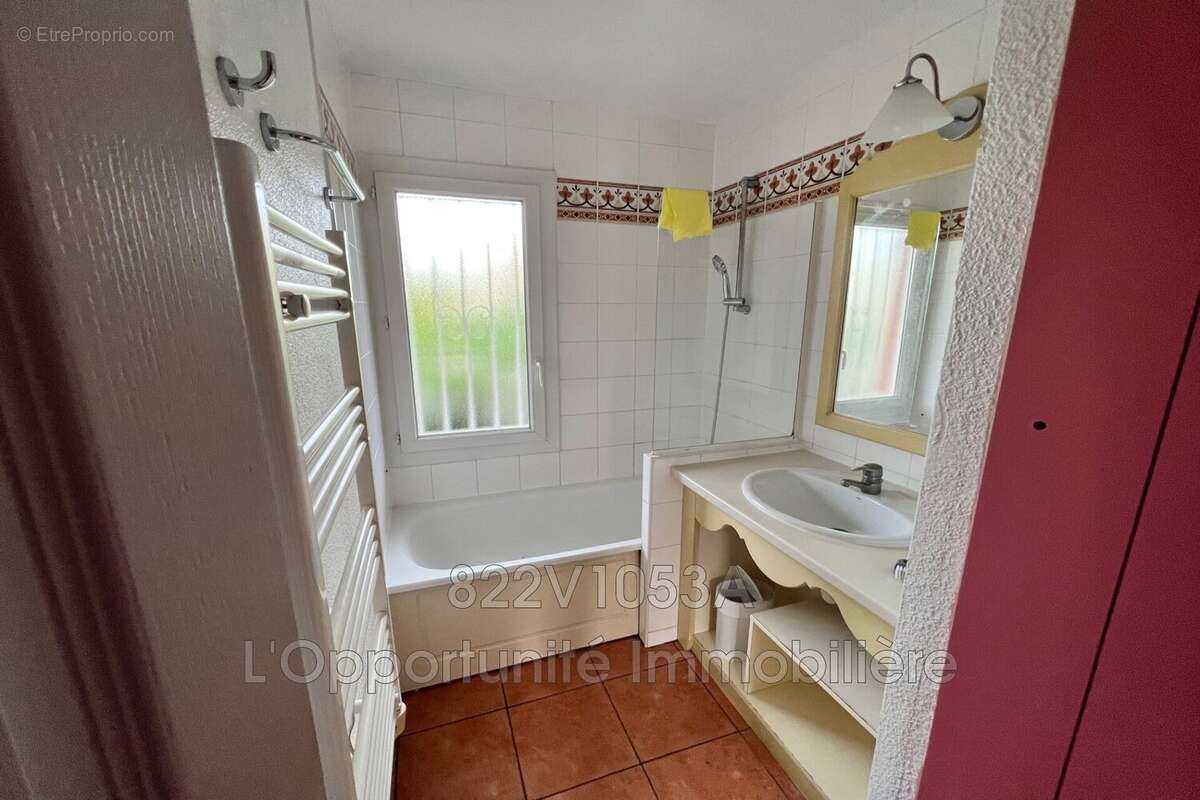 Appartement à MANDELIEU-LA-NAPOULE