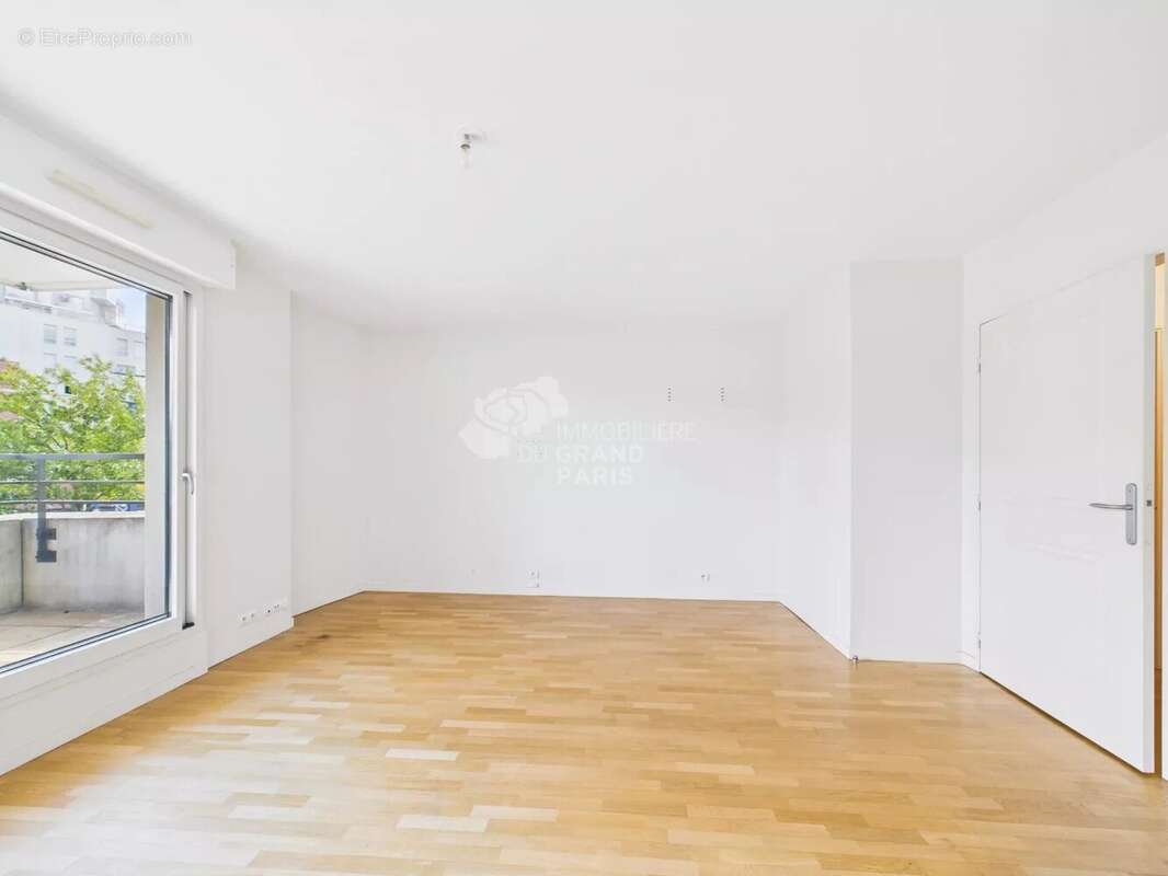 Appartement à ISSY-LES-MOULINEAUX