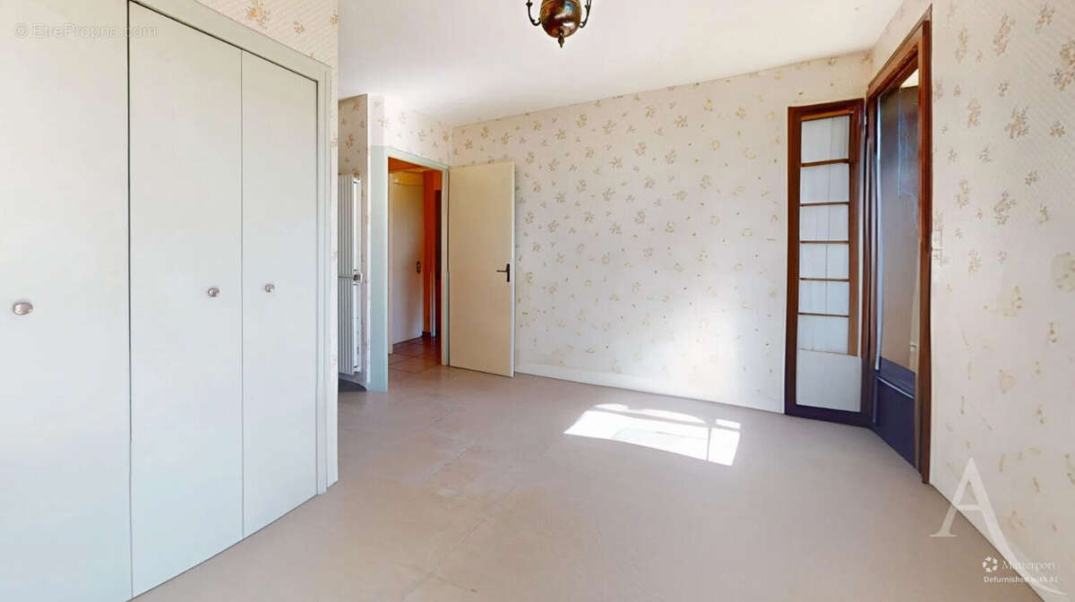 Maison à SAINT-JEAN-LE-VIEUX