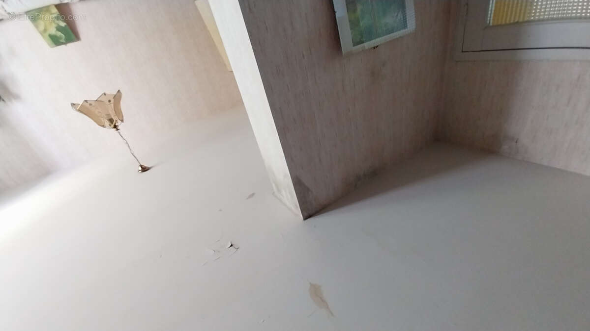 Maison à VIEUX-MAREUIL