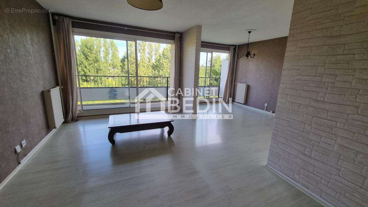 Appartement à BLANQUEFORT