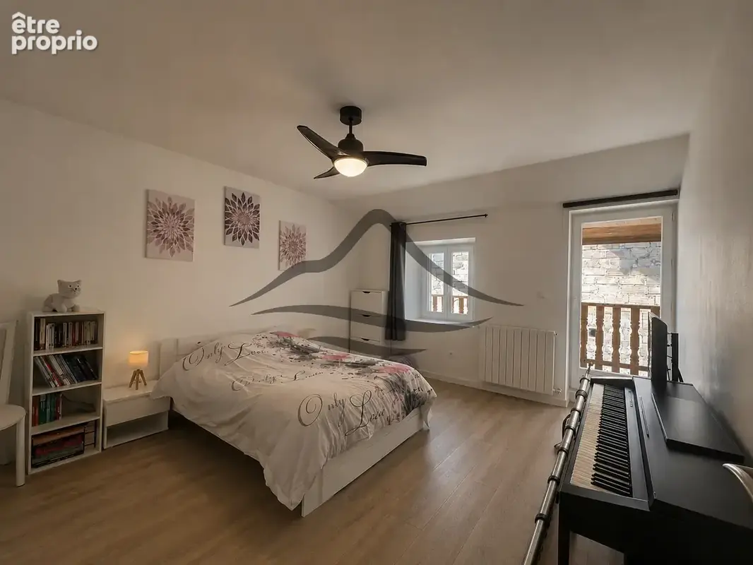 Maison de village - 3 pièces - 75m2 - rénovée avec combles aménageables et terrain   Albens - photo 6