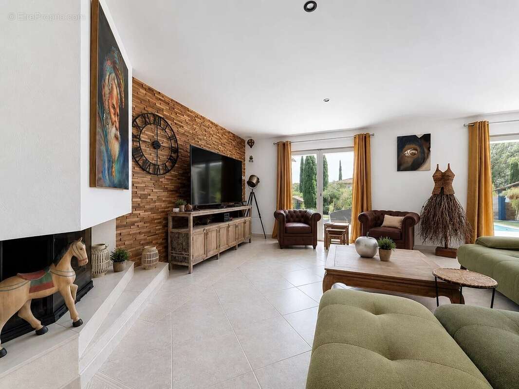 Maison à LA MOTTE