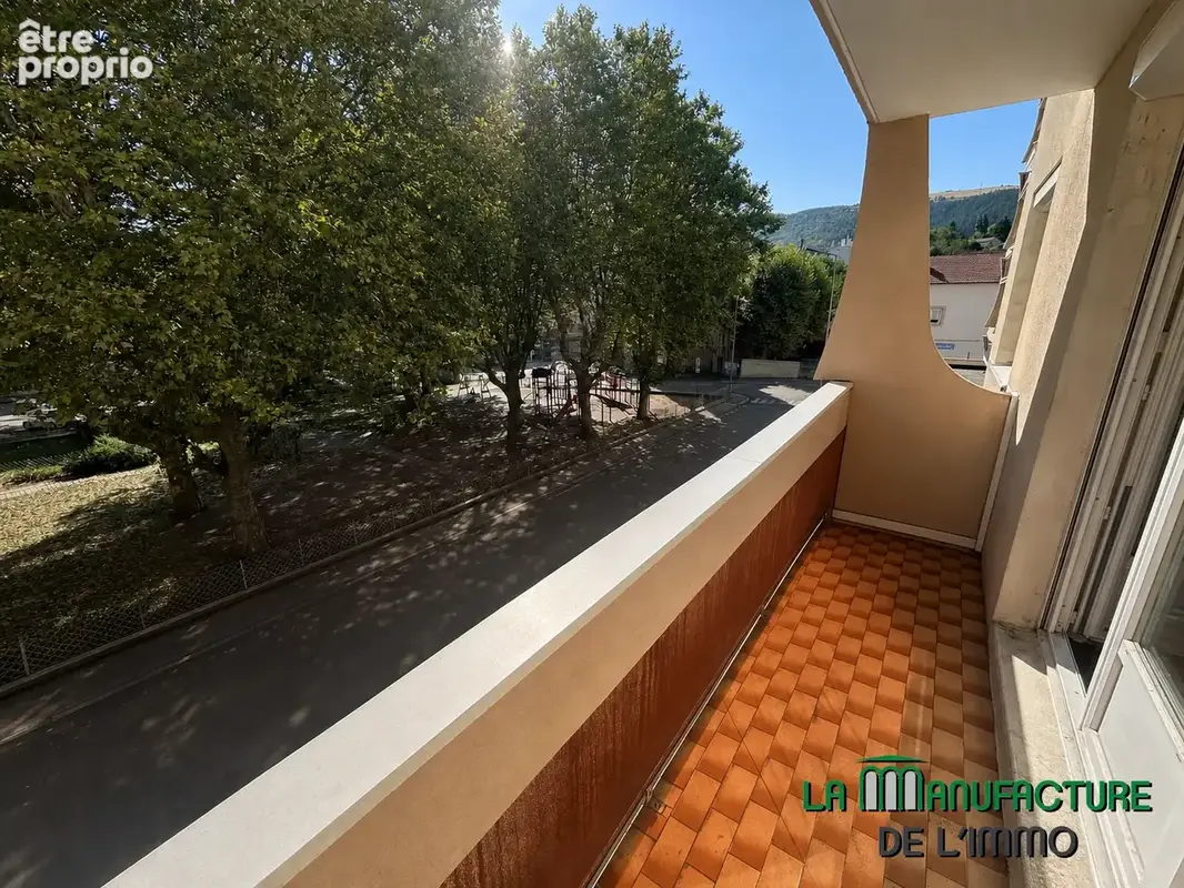 Appartement t5 - 3 chambres - garage - photo 2