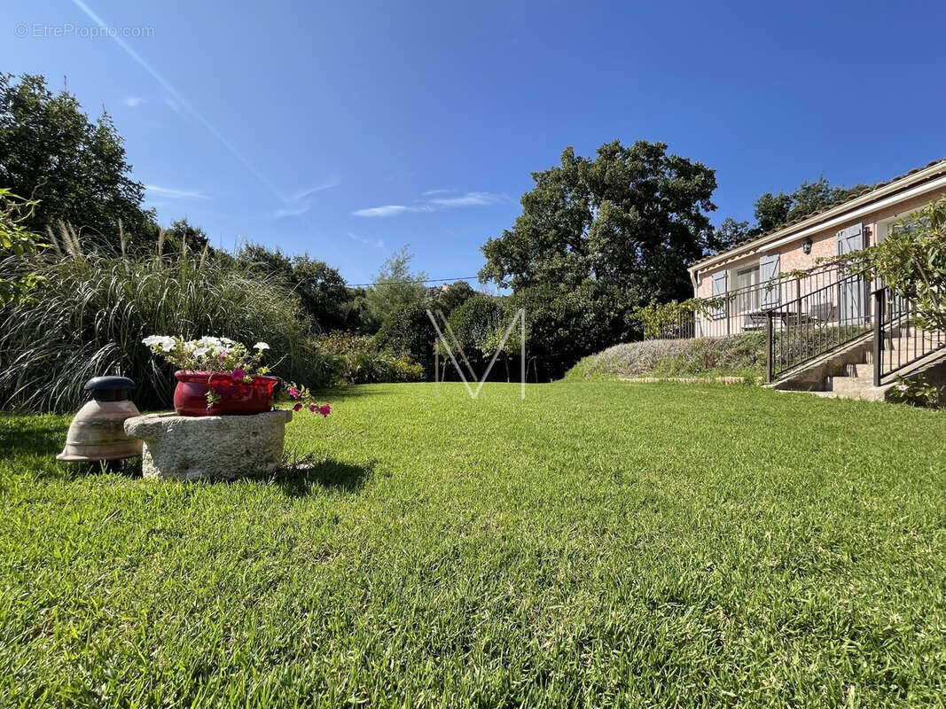 Plan de la tour / maison provencale de plain pied entierement rénovée + dépendance type t2 - photo 16