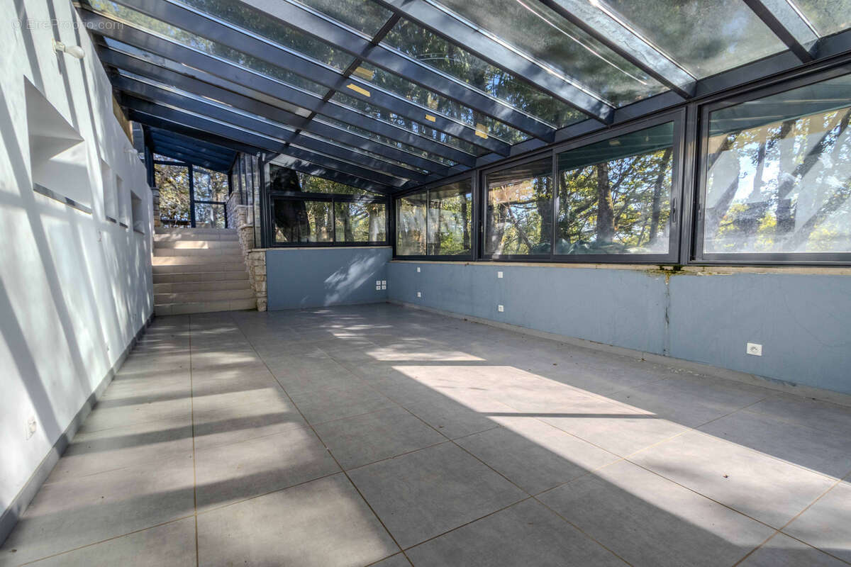 Maison à CENAC-ET-SAINT-JULIEN