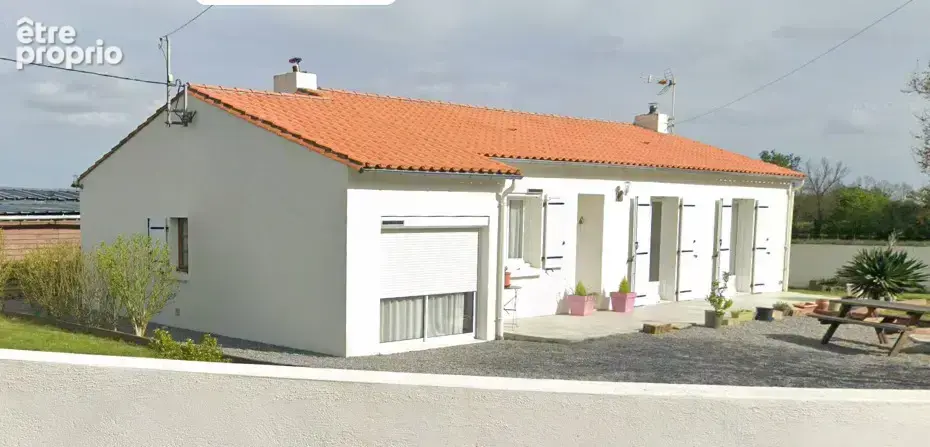 Maison à SAINT-PHILBERT-DE-BOUAINE