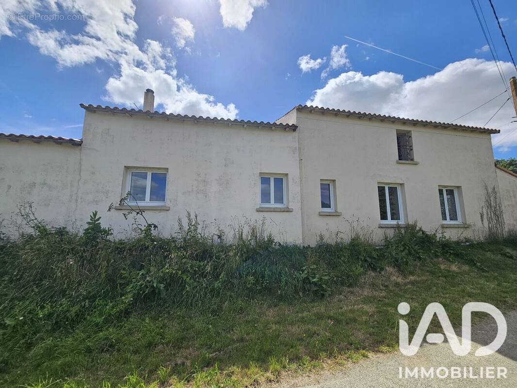 Photo 1 - Maison à LES LUCS-SUR-BOULOGNE