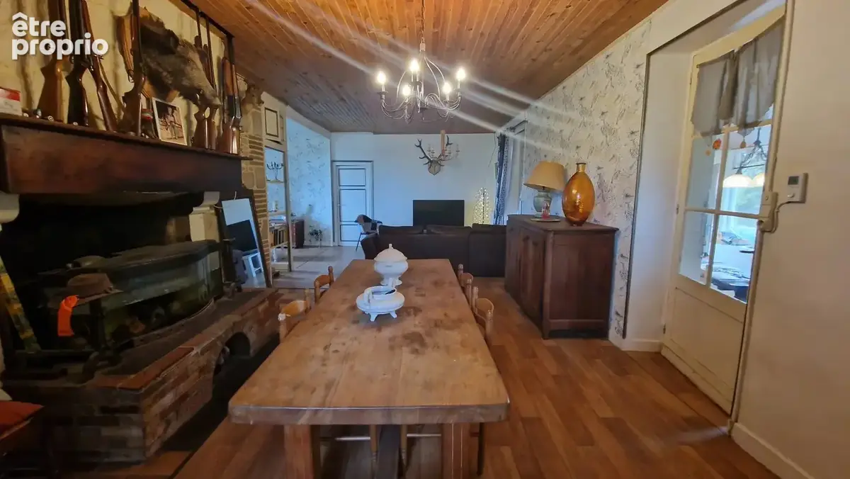 Grande maison en pierre avec vue imprenable - photo 6