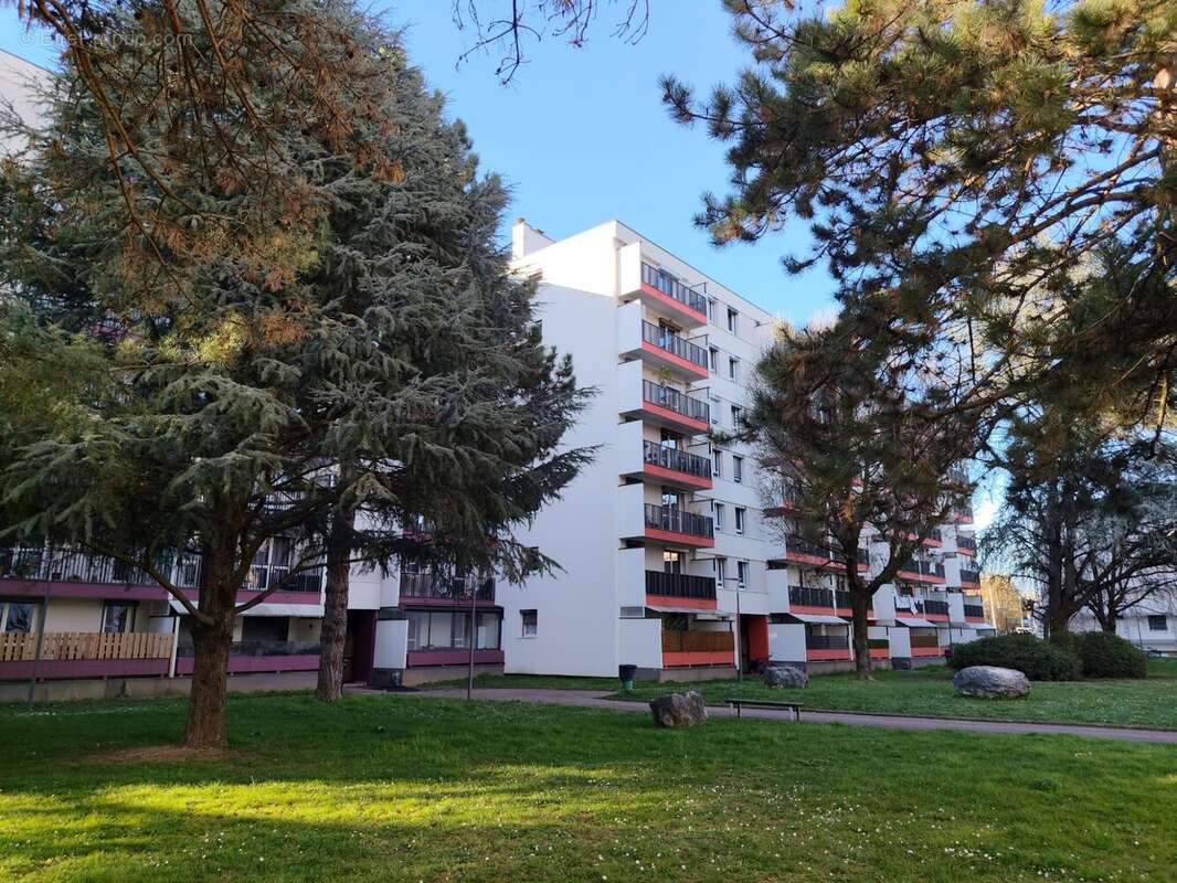 Appartement à MEYTHET