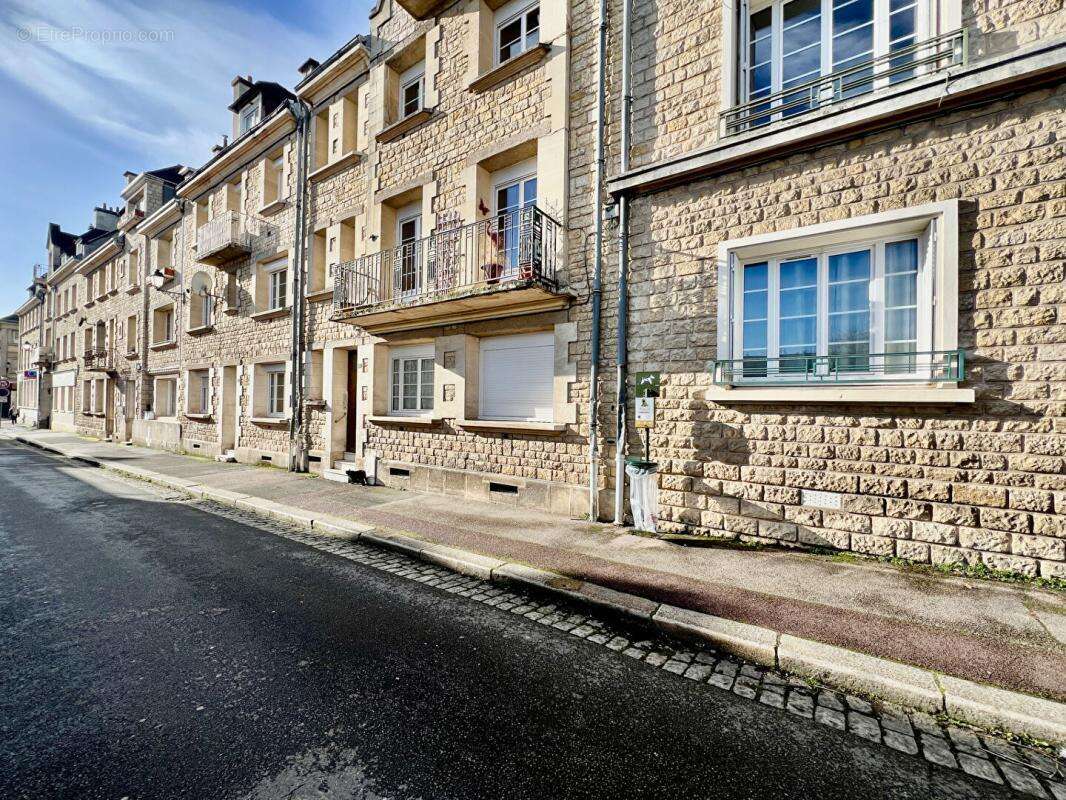 Appartement à FALAISE