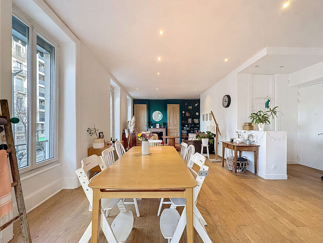 Appartement à LYON-7E