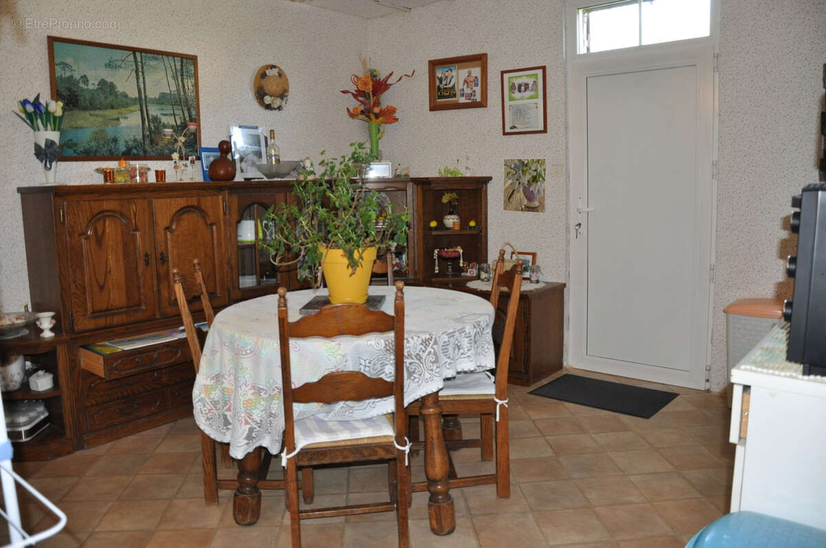 Maison à JALIGNY-SUR-BESBRE