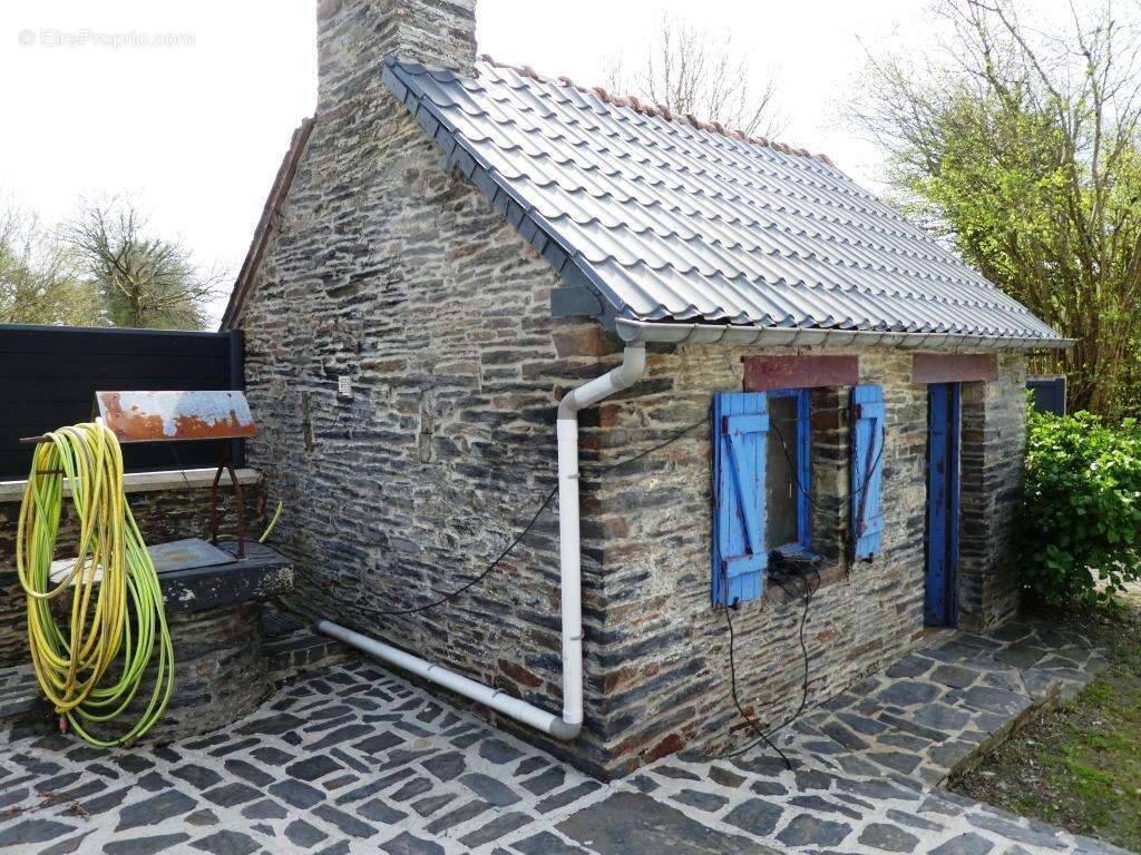 Maison à SAINTE-BRIGITTE