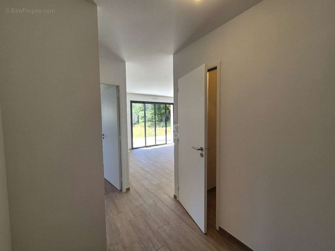 Maison contemporaine neuve de 2025  Crozon - photo 7