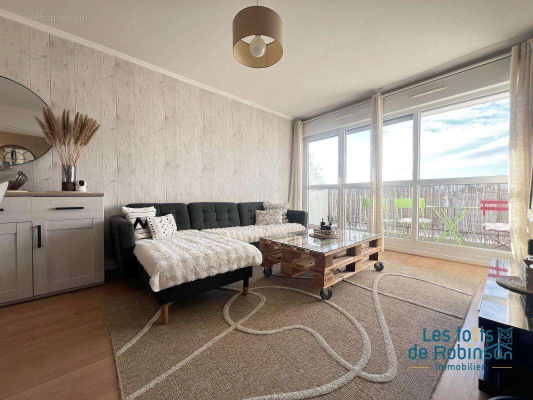 Appartement à LE PLESSIS-ROBINSON