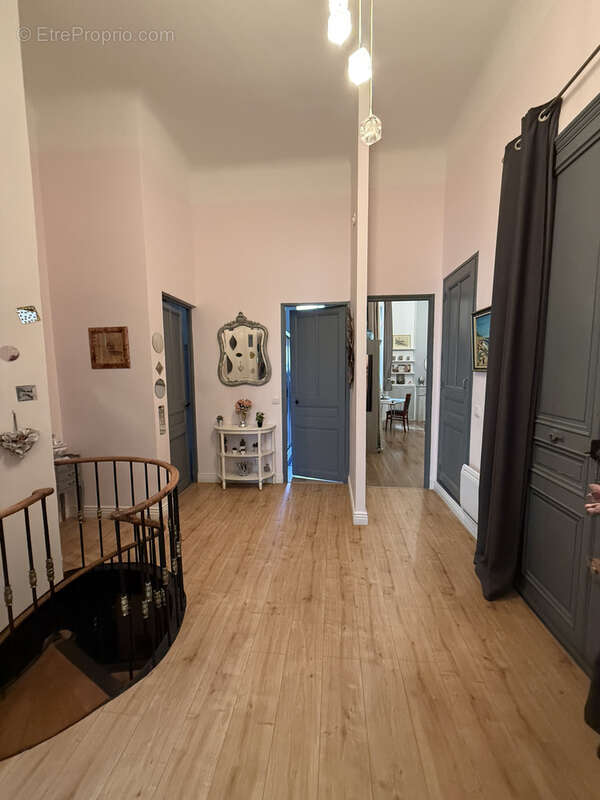 Exceptionnel appartement haussmannien   123 m2   Haute Ville   Toulon - photo 6