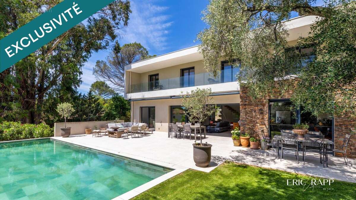 Photo 2 - Maison à SAINT-RAPHAEL