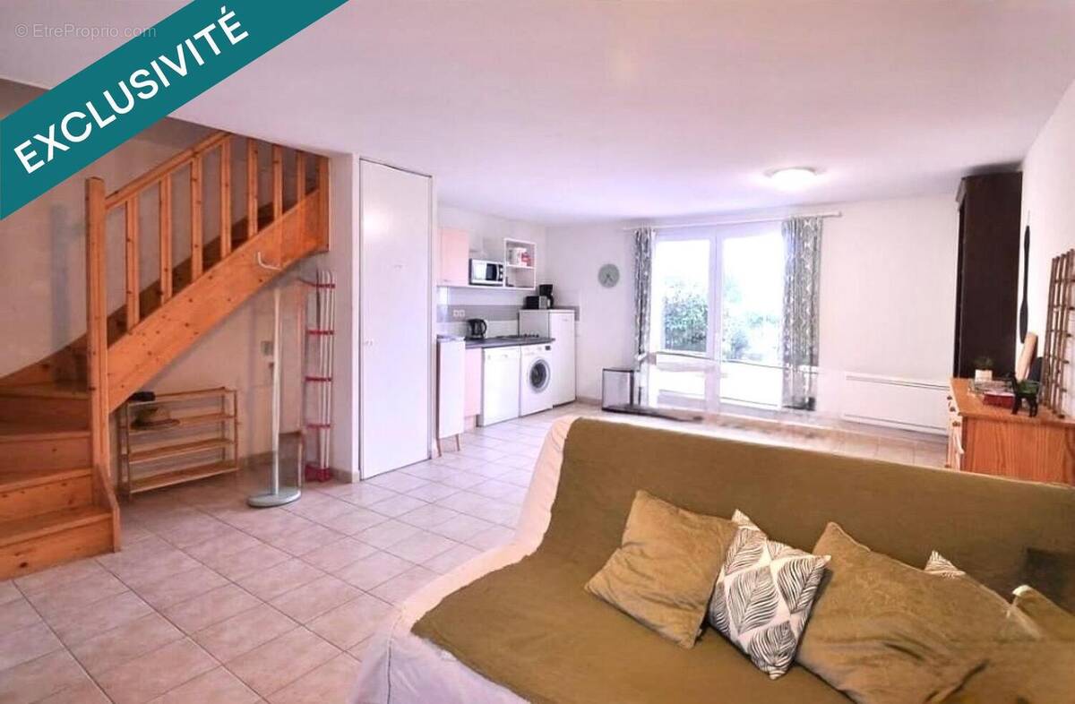 Photo 1 - Maison à CALVISSON