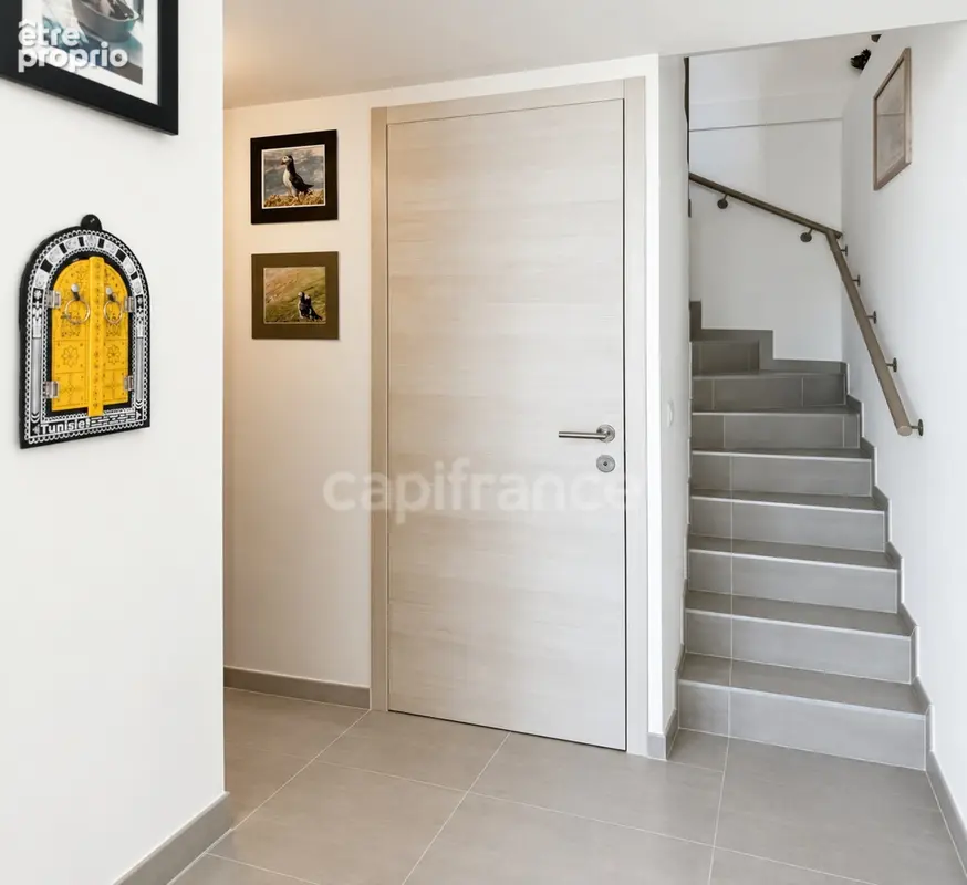 Maison à vendre 5 pièces FERNEY VOLTAIRE (01) - photo 9