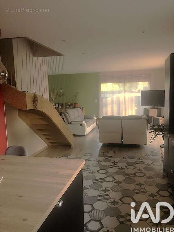 Photo 7 - Maison à JARZE
