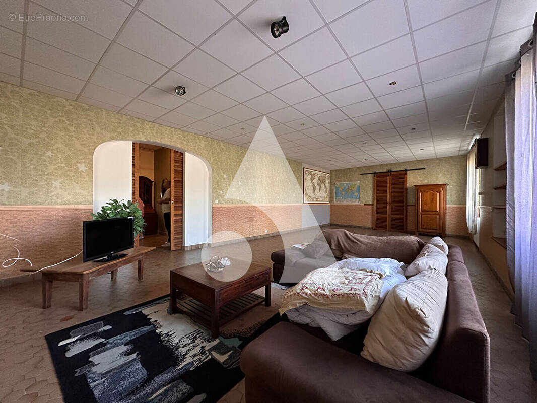 Maison à FRANCOULES