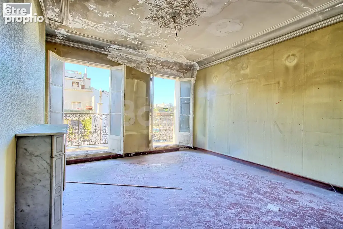 Toulon centre place de la liberte - appartements a rehabiliter - photo 13
