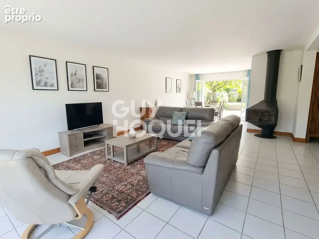 Maison d'Exception à Sarzeau avec Vue Golfe et Piscine Chauffée - photo 3