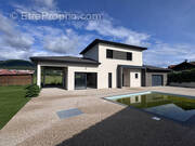 Maison à CHARMES-SUR-RHONE