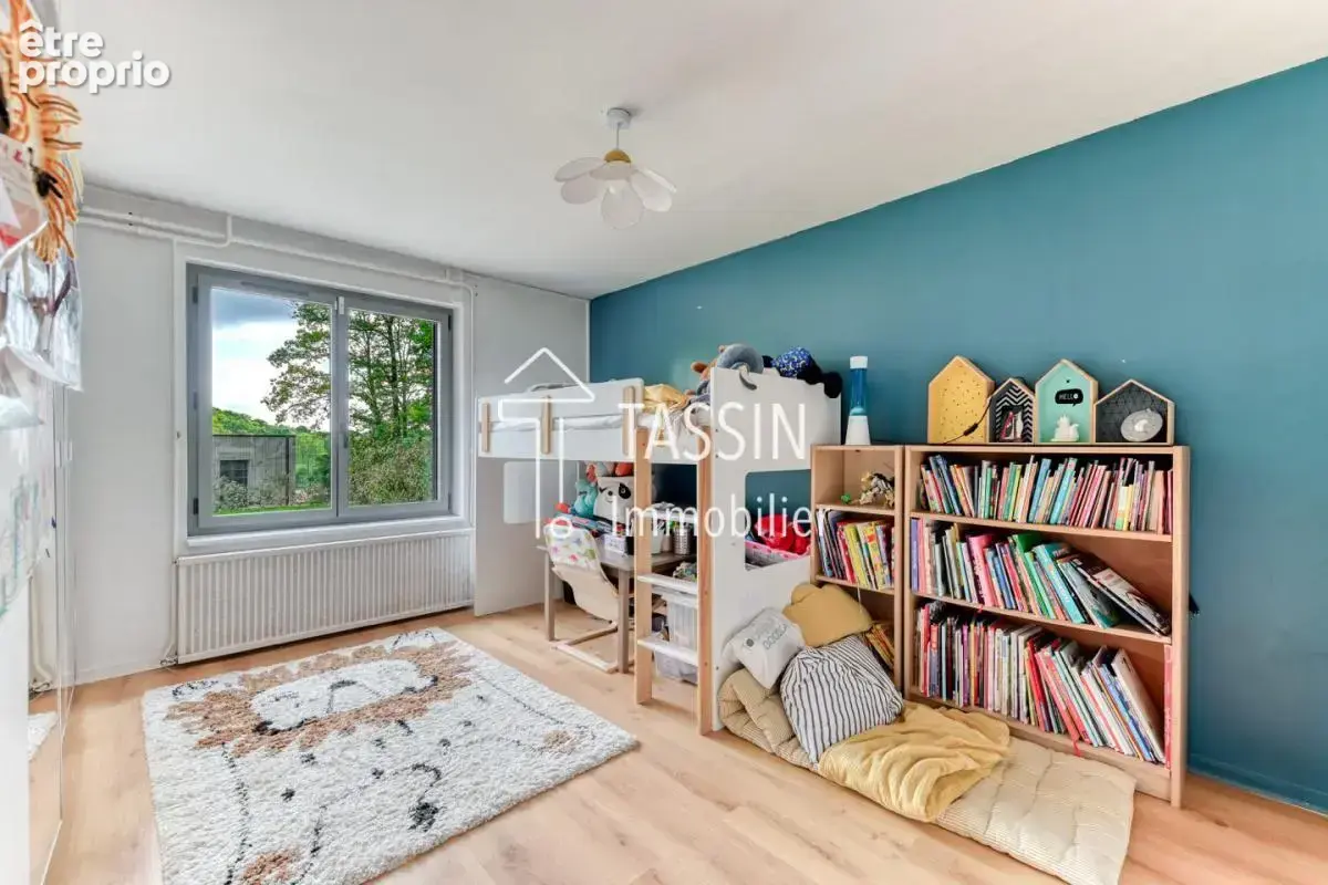 TASSIN - Maison dans cadre verdoyant - photo 6